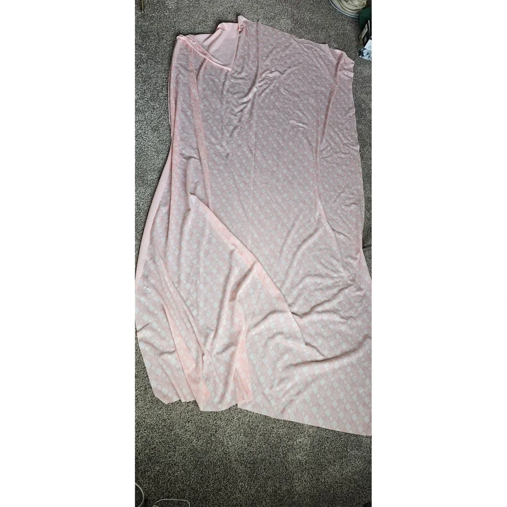 1970s Vintage Light Salmon Pink Cream Flower Power Diagonal Geometric Fabric #53